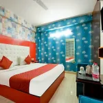 Hotel Eddission View Near Delhi Airport